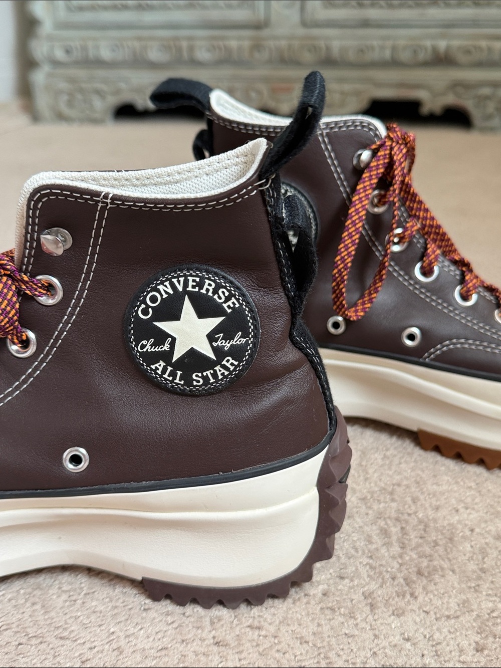 Converse Run Star Hike High-Top Sneakers - Brown/White - Picture 3 of 8